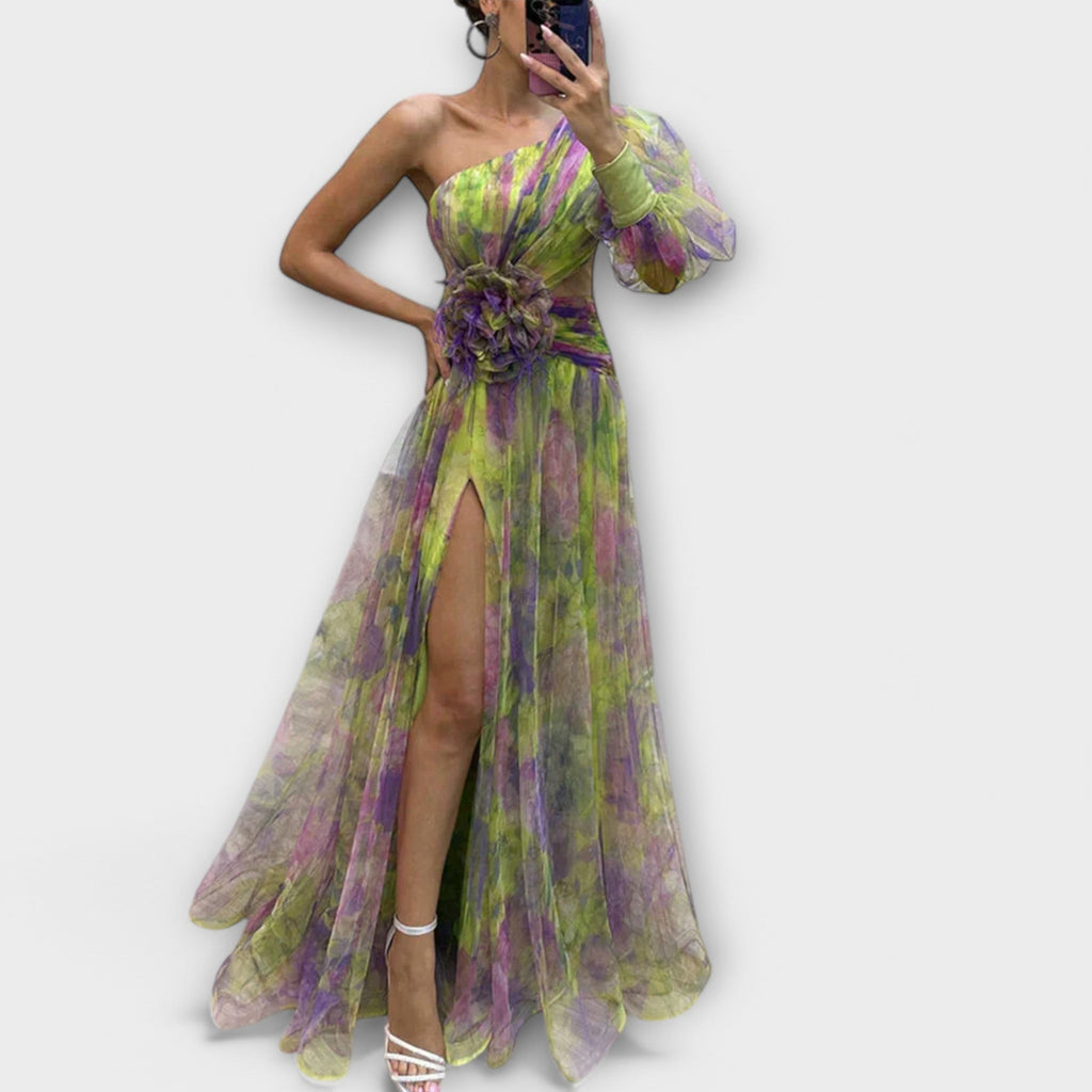 Elegant Evening Dress with One Shoulder and Slimming Waist